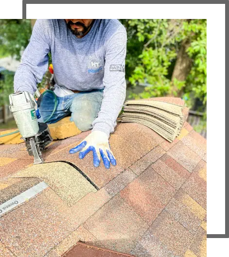 Roof Tiling Worker